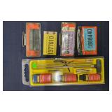 T6 5 PCS VINTAGE HUNTING TAGS GUN CLEANING KIT