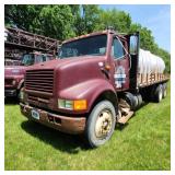 International 8100 Tandem Axle Flatbed T Internati