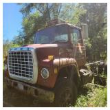 FOR PARTS 1982 Ford L-8000 Cab/Chassis Truck with