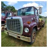 1986 Ford 700 Diesel Single Axle Flatbed Truck