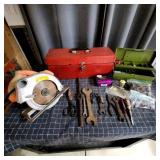Assorted hand and power tool lot including a circu