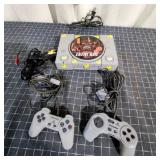 T1 - Sony PlayStation 1 Console with Con Sony Play