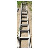 Gaines MI - Aluminum Extension Ladder - Aluminum e