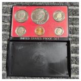 LB - 1977 United States Proof Set with O 1977 Unit
