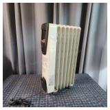 N5- DeLonghi Safe Heat Radiant Space Heater with T