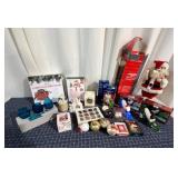 H3 - Christmas Decor Lot - Tree Stand, E Large ass