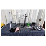 R3 - Household Lot: Guitar Stand, Lamp, Versatile