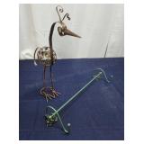 S2 - Metal Bird Garden Sculpture & Green Decorativ