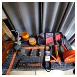 Mixed lot of shop and utility items including a Ge