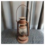 P2 - Vintage Kerosene Lantern with Glass Antique k