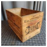 T1 - Western Cartridge Company Wooden Am Vintage W