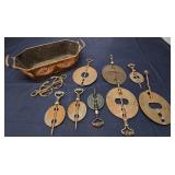 F3 - Antique Stove Lid Lifters & Dampers Collectio