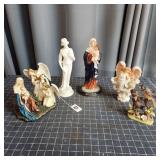I3 - Collection of Religious Figurines a Assortmen