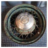R2 - Ford V8 Wire Spoke Wheel with Hub C Vintage F