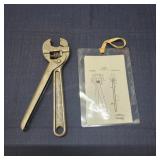 H2 - Universal Wrench Co. 8' Adjustable Antique 8-
