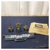 Q3 - Vintage Maytag Oil Cans, Wringer Pa Collectio