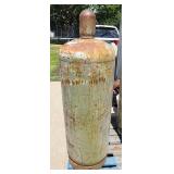 Yd - Large Commercial Propane Tank with Large comm