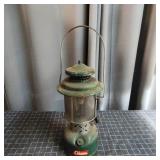 P2 - Vintage Coleman Green Gas Lantern Classic Col