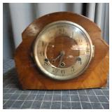 T1 - Vintage Art Deco Wood Mantel Clock Art Deco s