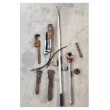 T3 - Vintage Plumbing Tools Lot - Pipe W Lot of vi