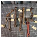 Q3 - Antique Farm Implement Wrench Colle Collectio
