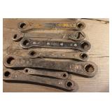 Flat ratchets & speed wrenches