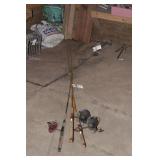 3pc Fishing Pole w/Reels