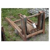 Pneumatic axle lift jack