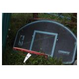 Full size basketball hoop w/ fiberglass backboard