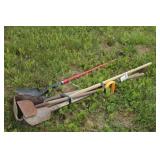shovels, trowels & post hole digger
