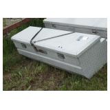 Diamond plate tool box