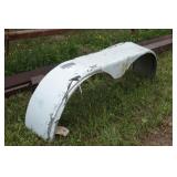 Tandem-axle trailer fenders