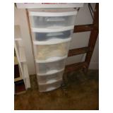 6-Drawer Unit with rags