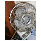 Oscillating Round Fan