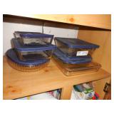(6) Pyrex Dishes (5 with lids)