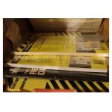 large group of collectors magazines & price