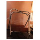 Folding Metal Tube Saddle Stand