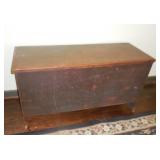 Primitive Pine 6-board Blanket Box