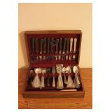 Oneida Silverware Set Service for 15+