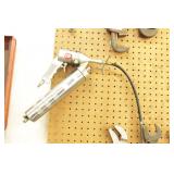 Campbell Hausfeld Pneumatic Grease Gun