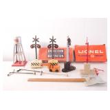 8 pc Lionel Crossing Signal Group