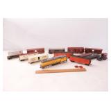 Assorted HO Scale Freight Train Engine & cars 13pc