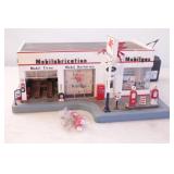 Danbury Mint Mobilgas Service Station Clock