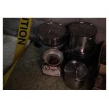 Large Canners & Stock Pots