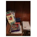 Garden Supplies / Hanging Flower Baskets