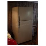 Hotpoint Freezer over Fridge