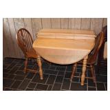 Amish made maple table & leaves