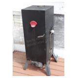 Great Outdoors Smoky Mountain Series Gas Smoker