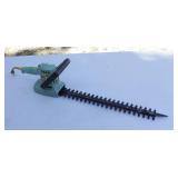 Electric hedge trimmer 16" bar