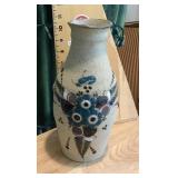 Pottery vase